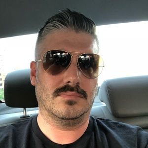 Meet your Posher, Blake